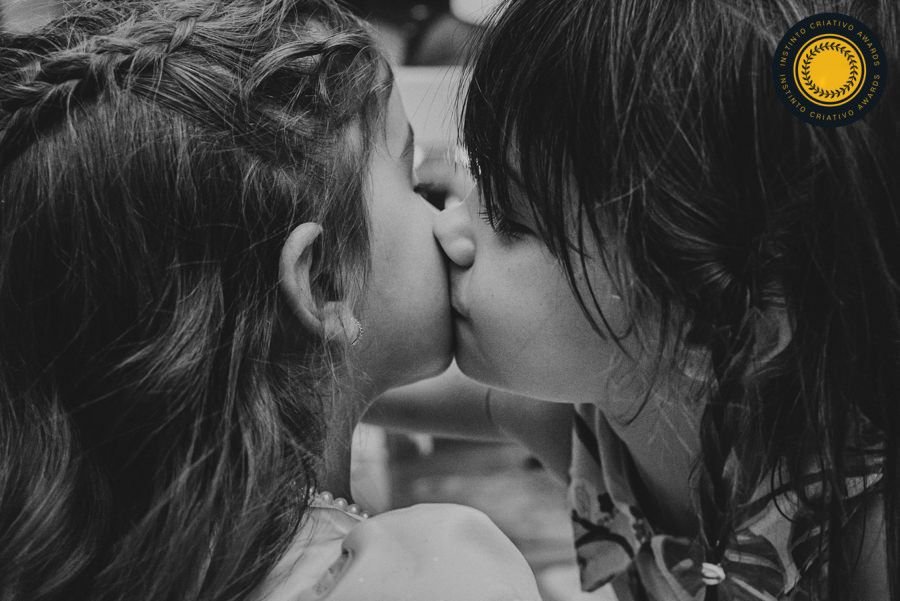 Onde o Afeto se Torna Arte: Uma Análise da Fotografia de Família